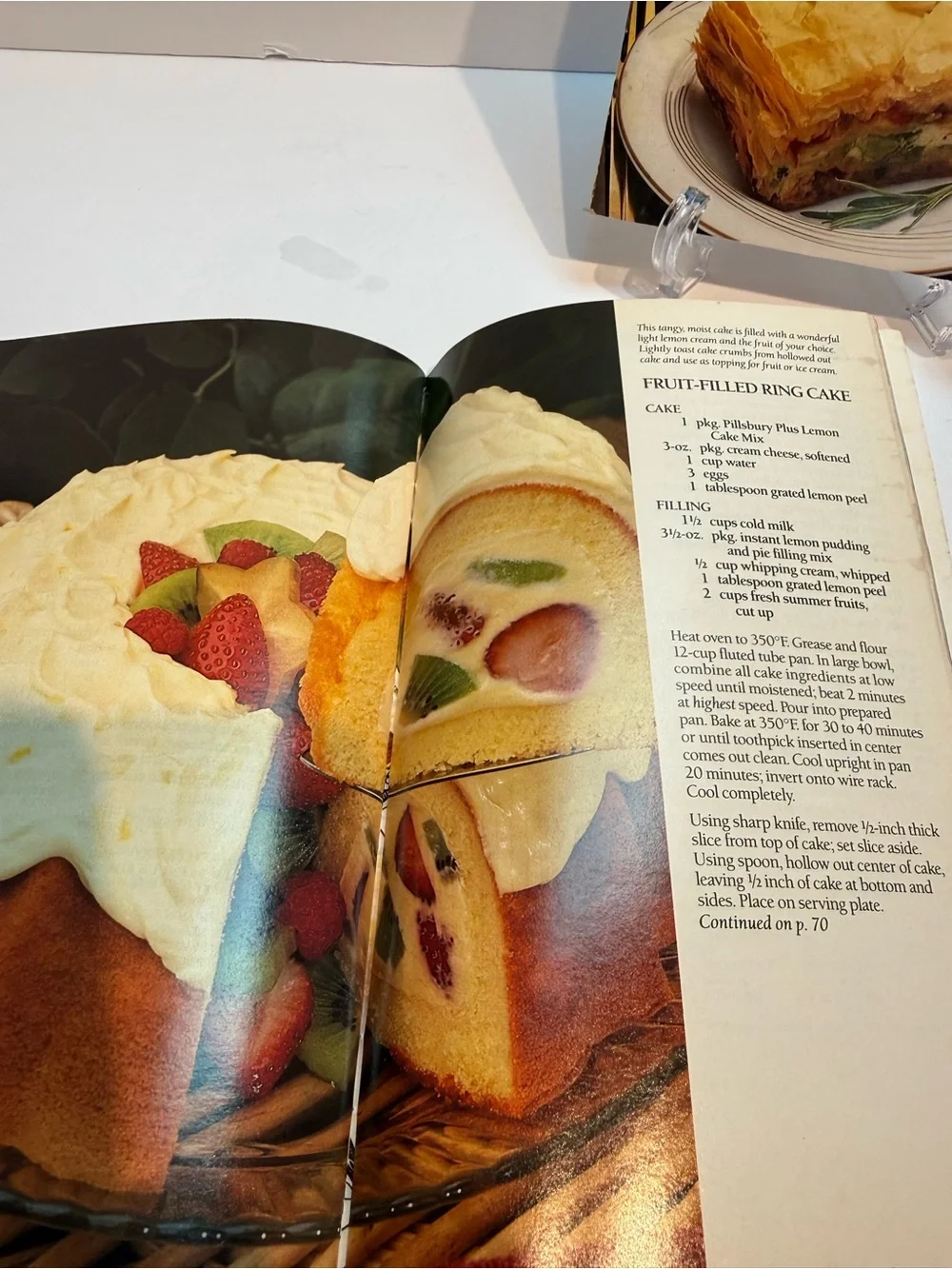 Set of 5 Vintage Pillsbury Cook Books - 1980's